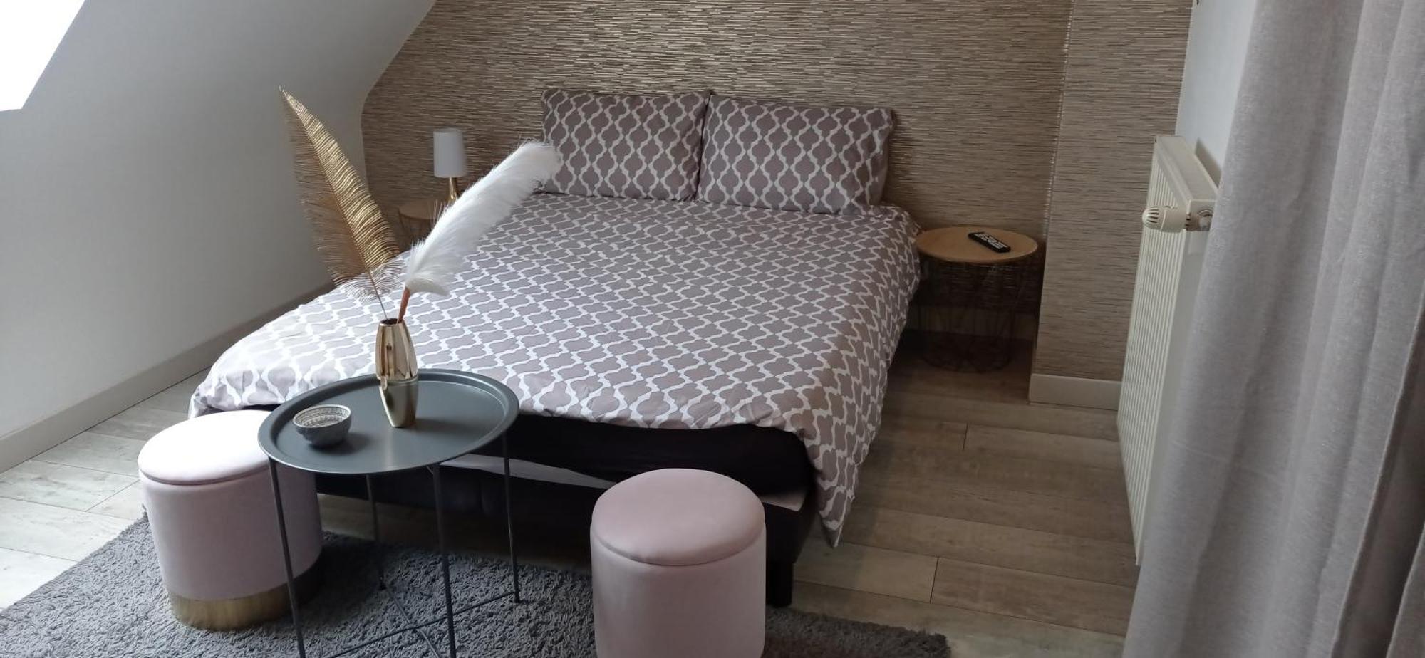 Au Bonheur Du Logis Hotell Fougères Exteriör bild